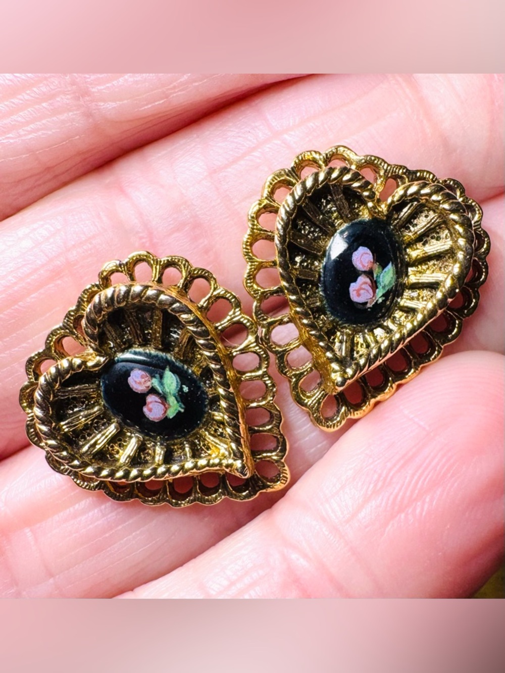 Vintage Gold Tone Heart Stud Earrings Hand Painted Rose Cabochon - Picture 2 of 5